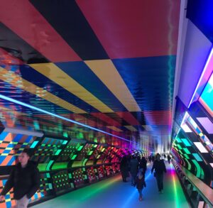 © Carol Britton - Canary Wharf Home Time